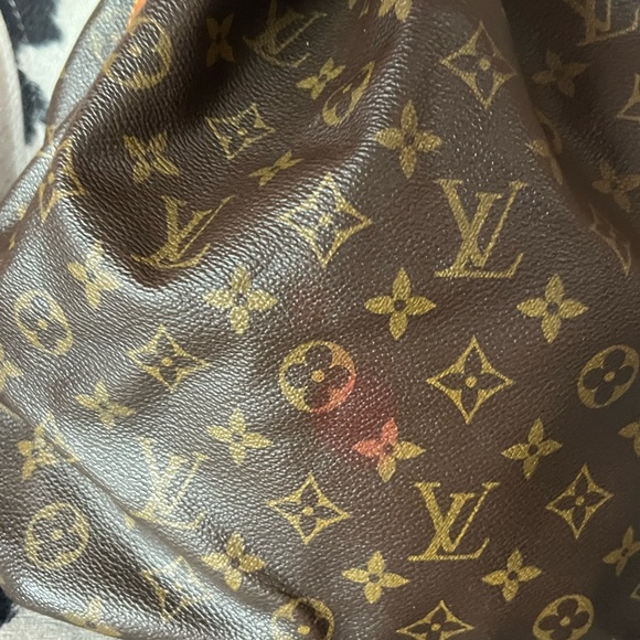Louis Vuitton Monogram Noe Bucket Bag - Picture 5 of 16